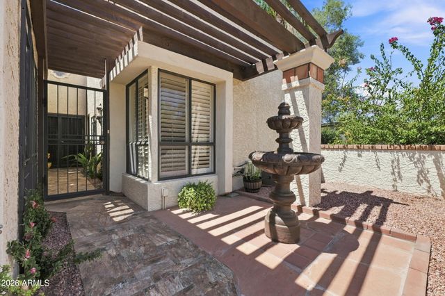 4713 E MONTE Way, Phoenix, AZ 85044