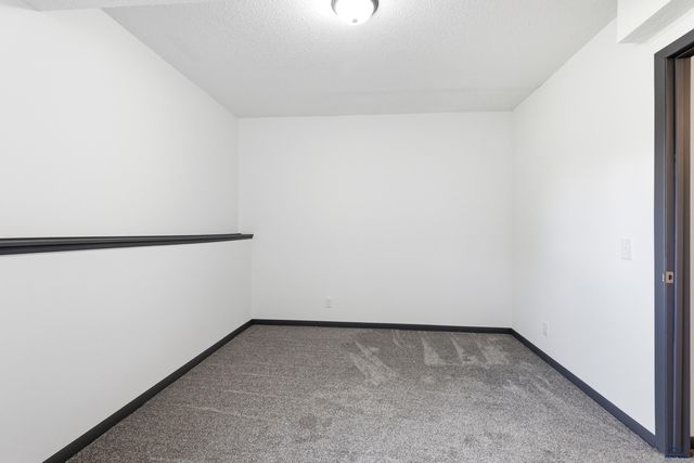4111 WILD FLOWER DR, Rapid City, SD 57701