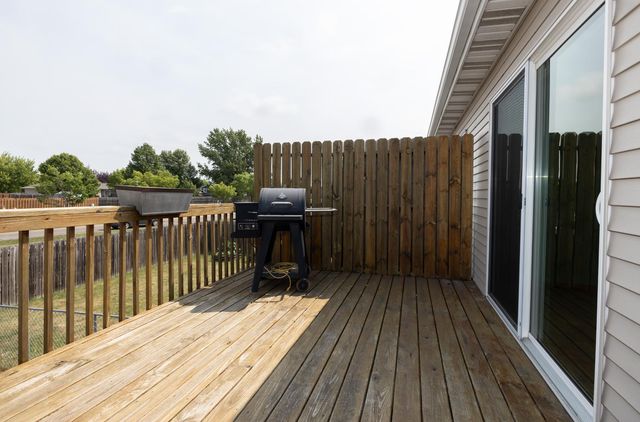 2524 31st Avenue S, Moorhead, MN 56560