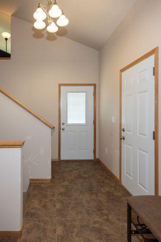 2524 31st Avenue S, Moorhead, MN 56560