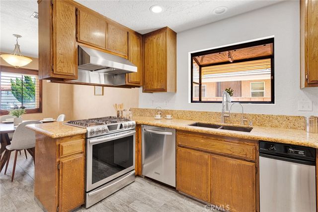 12780 Santa Anita Trail, Victorville, CA 92395