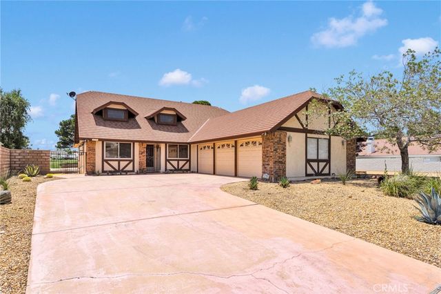 12780 Santa Anita Trail, Victorville, CA 92395