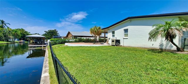 2400 LAUDERDALE COURT, Orlando, FL 32805