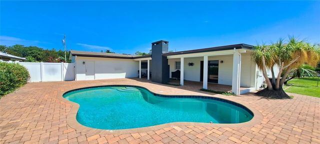 2400 LAUDERDALE COURT, Orlando, FL 32805