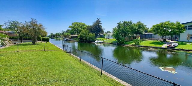 2400 LAUDERDALE COURT, Orlando, FL 32805