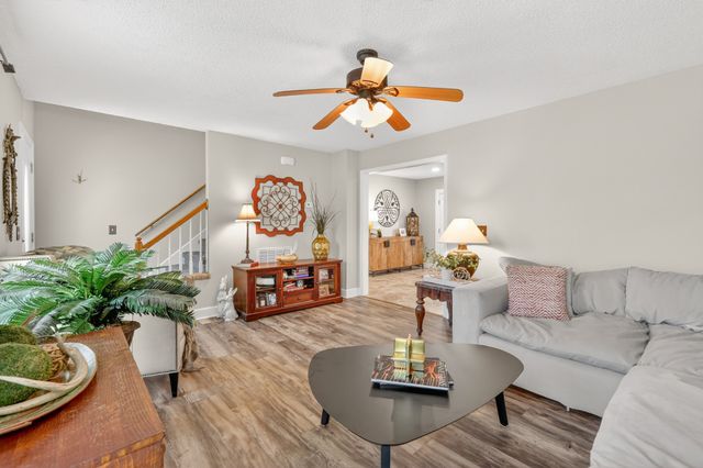 3929 Cambridge Ct, Culleoka, TN 38451