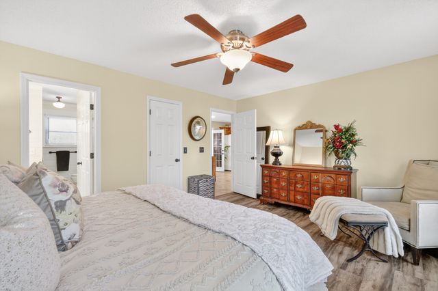 3929 Cambridge Ct, Culleoka, TN 38451