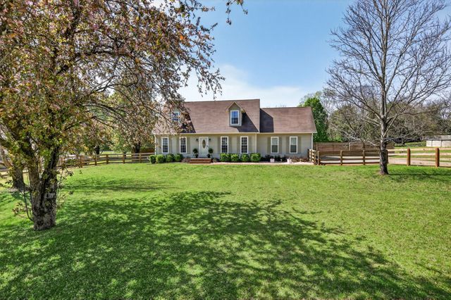 3929 Cambridge Ct, Culleoka, TN 38451