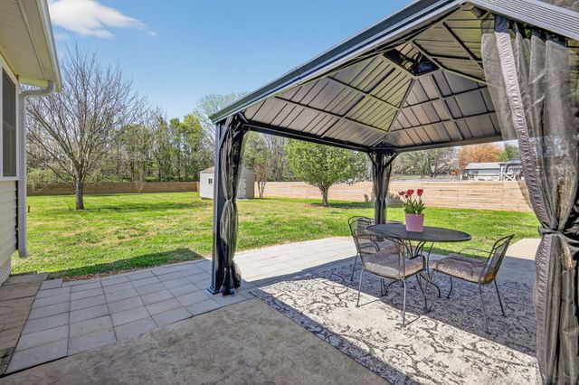 3929 Cambridge Ct, Culleoka, TN 38451