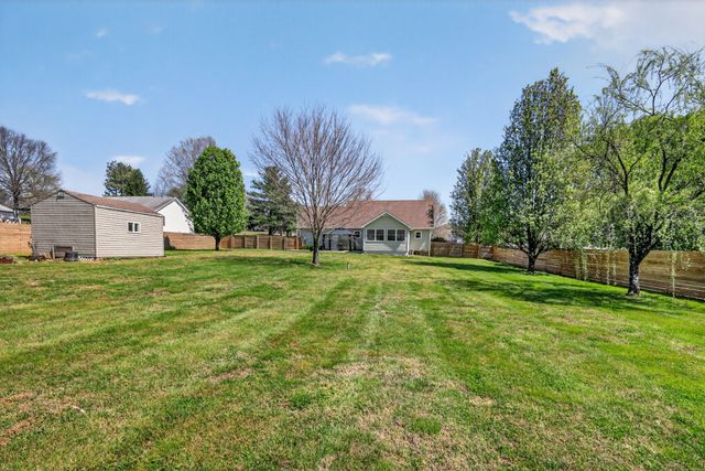 3929 Cambridge Ct, Culleoka, TN 38451