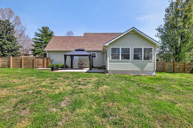 3929 Cambridge Ct, Culleoka, TN 38451