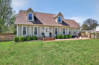 3929 Cambridge Ct, Culleoka, TN 38451