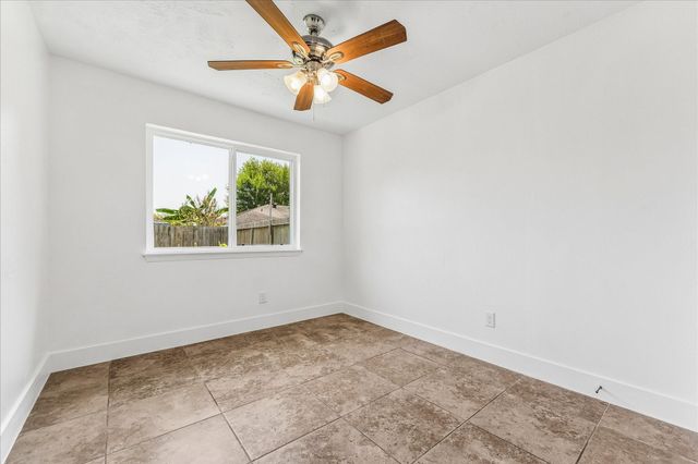 10111 Limewood Lane, Sugar Land, TX 77498