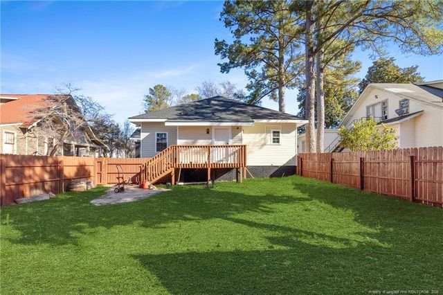 503 W Harnett Street, Dunn, NC 28334