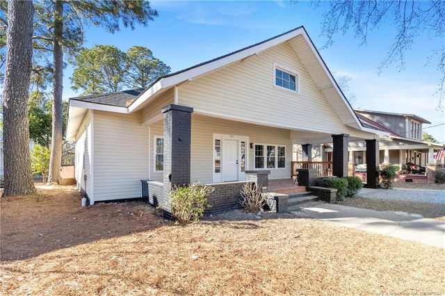 503 W Harnett Street, Dunn, NC 28334