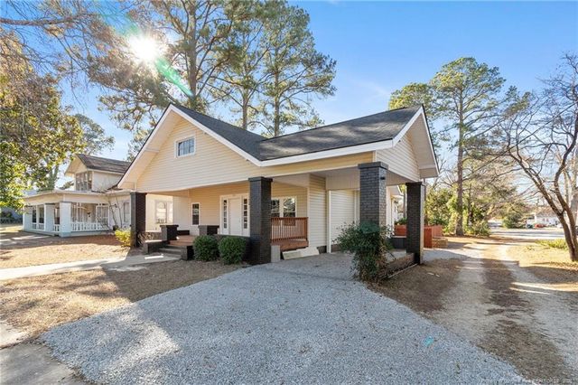 503 W Harnett Street, Dunn, NC 28334