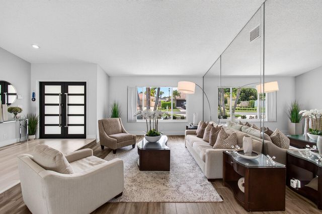 22052 Martella Avenue, Boca Raton, FL 33433
