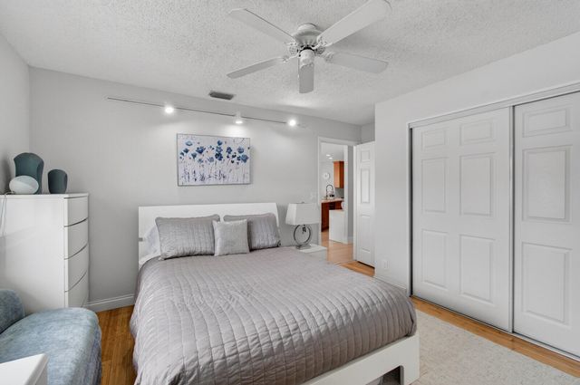 22052 Martella Avenue, Boca Raton, FL 33433
