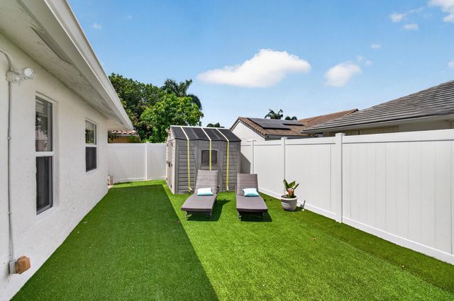 22052 Martella Avenue, Boca Raton, FL 33433