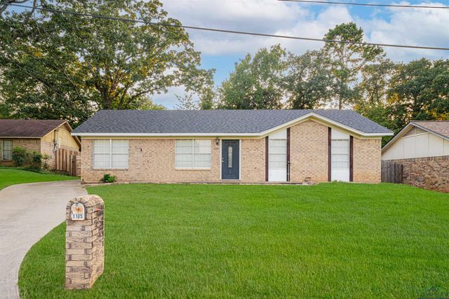 1105 Ravencrest Dr, Longview, TX 75604