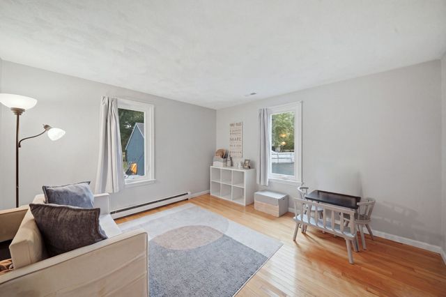 150-R Winona St, Peabody, MA 01960