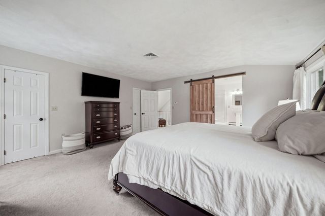 150-R Winona St, Peabody, MA 01960