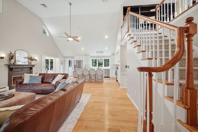150-R Winona St, Peabody, MA 01960