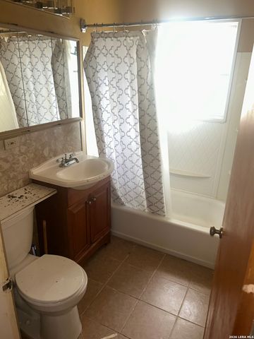 203 Creath, San Antonio, TX 78221