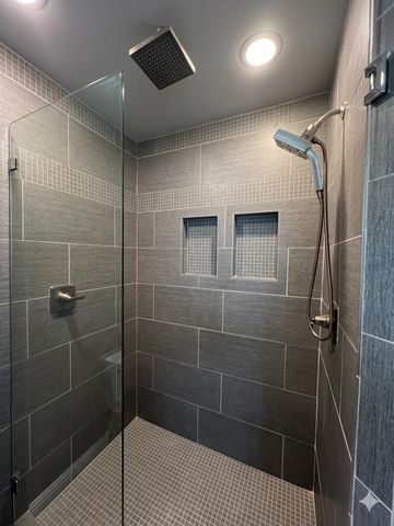 2153 POTTER DRIVE, De Pere, WI 54115