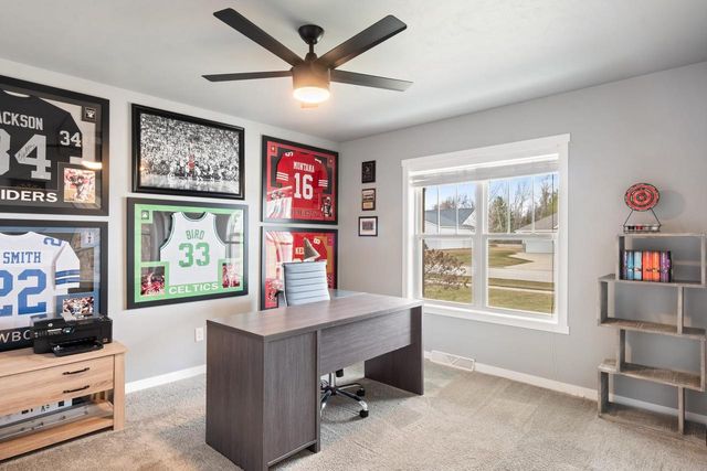 2153 POTTER DRIVE, De Pere, WI 54115