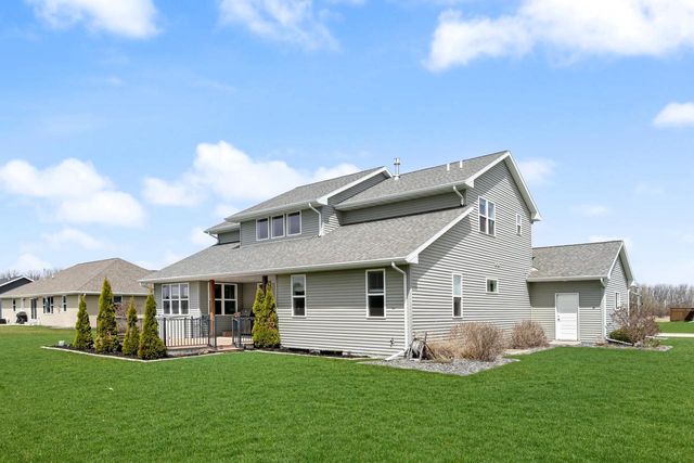 2153 POTTER DRIVE, De Pere, WI 54115
