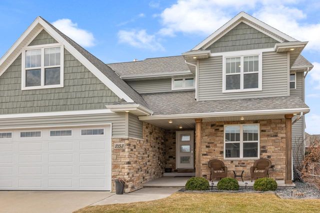 2153 POTTER DRIVE, De Pere, WI 54115
