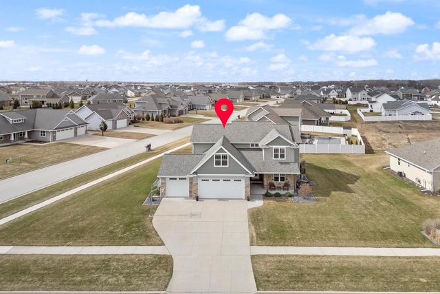 2153 POTTER DRIVE, De Pere, WI 54115