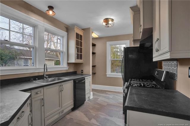 404 Pearl Street, Fayetteville, NC 28303