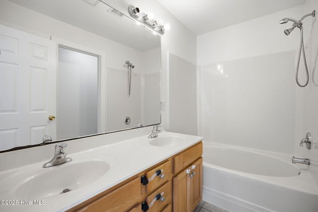 2308 Wrightsville Avenue Apt 202, Wilmington, NC 28403