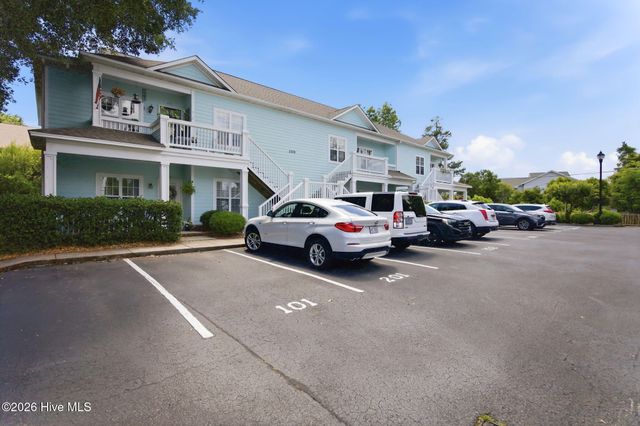 2308 Wrightsville Avenue Apt 202, Wilmington, NC 28403