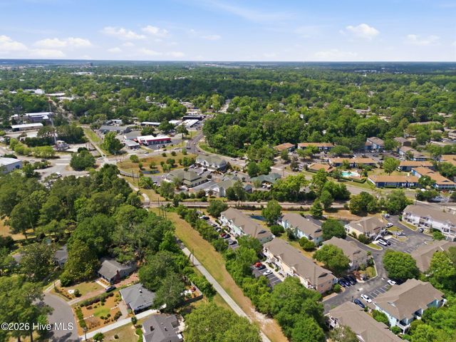 2308 Wrightsville Avenue Apt 202, Wilmington, NC 28403