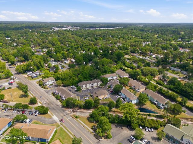 2308 Wrightsville Avenue Apt 202, Wilmington, NC 28403