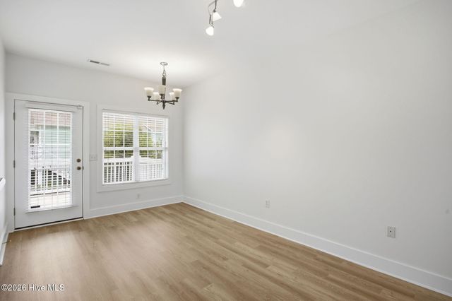 2308 Wrightsville Avenue Apt 202, Wilmington, NC 28403