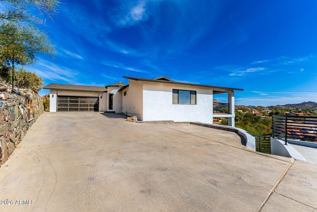 1402 E LAS PALMARITAS Drive, Phoenix, AZ 85020