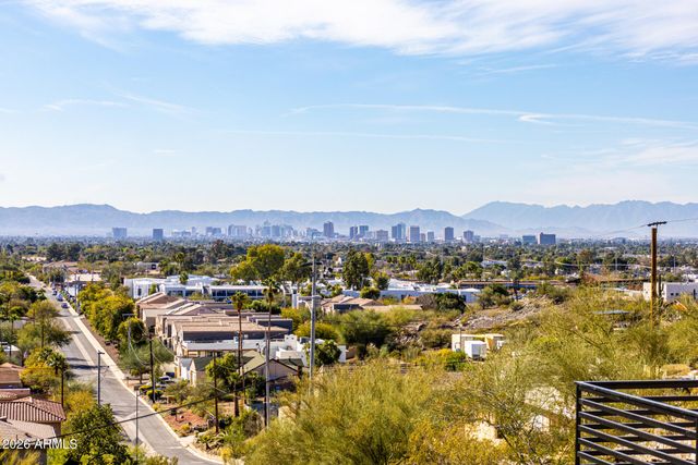 1402 E LAS PALMARITAS Drive, Phoenix, AZ 85020