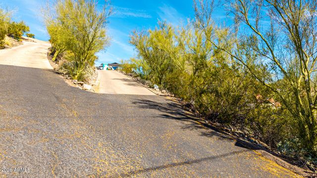 1402 E LAS PALMARITAS Drive, Phoenix, AZ 85020