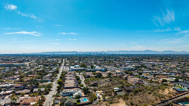 1402 E LAS PALMARITAS Drive, Phoenix, AZ 85020