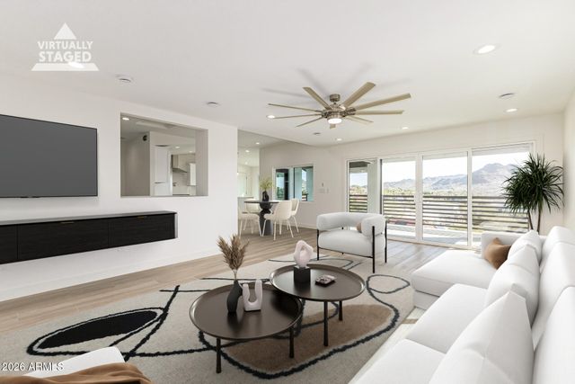 1402 E LAS PALMARITAS Drive, Phoenix, AZ 85020