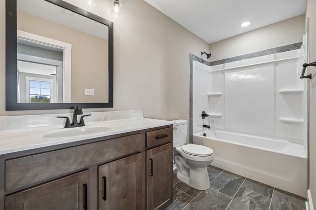 108 Kingston Court Lot 33, Oak Grove, KY 42262