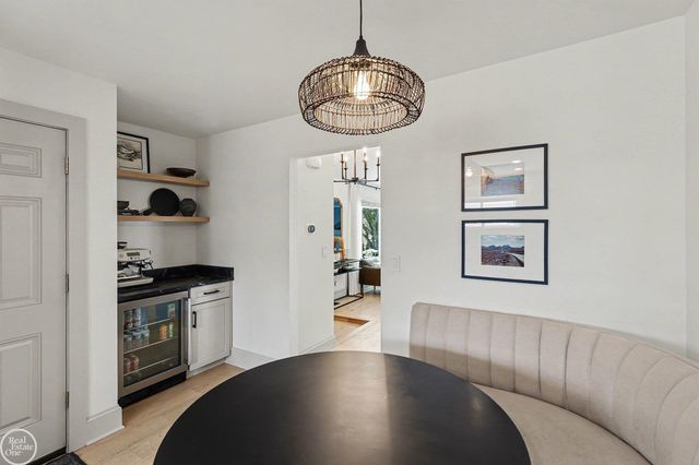 2351 Michael Drive, Sterling Heights, MI 48310