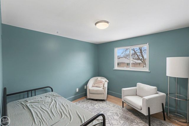 2351 Michael Drive, Sterling Heights, MI 48310