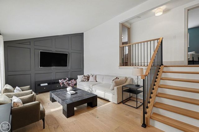 2351 Michael Drive, Sterling Heights, MI 48310