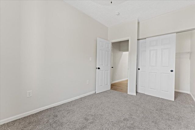 276 W 8th Street, Covington, KY 41011