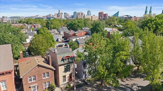 276 W 8th Street, Covington, KY 41011